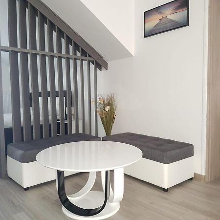 Apartmani Brigita โคเรนนิซา ภายนอก รูปภาพ