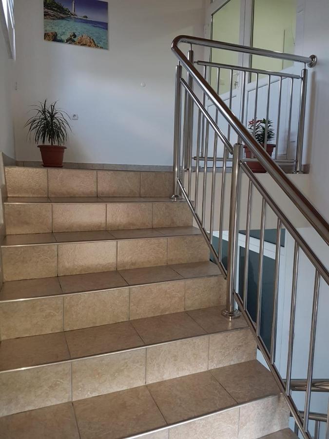 Apartmani Brigita โคเรนนิซา ภายนอก รูปภาพ