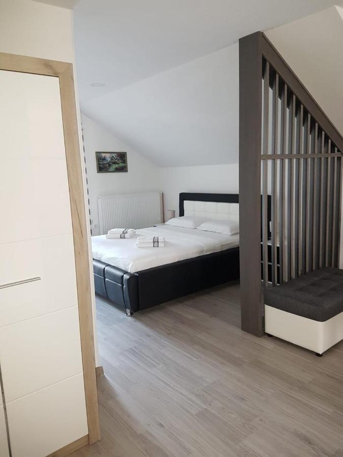 Apartmani Brigita โคเรนนิซา ภายนอก รูปภาพ